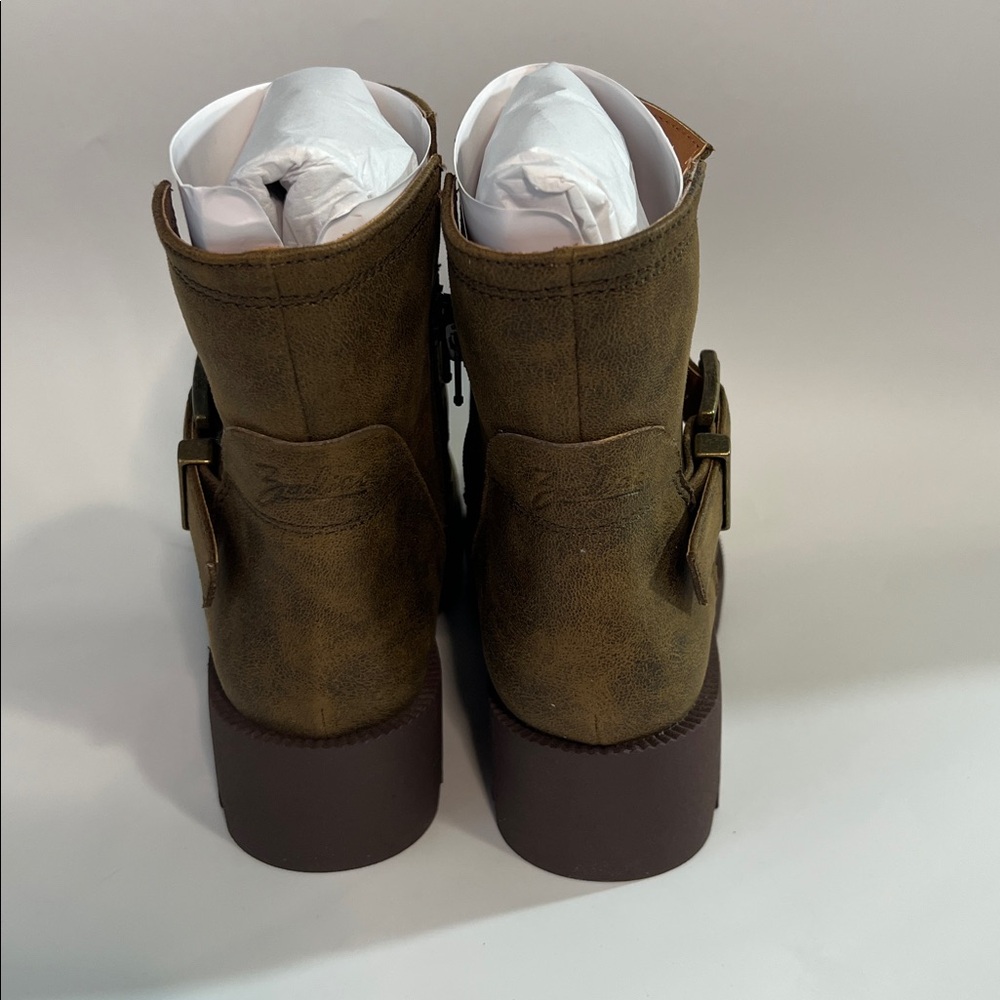 Zodiac Miller‎ Bear Brown Ankle Boots with Buckle Detail - 5M - Picture 3 of 10